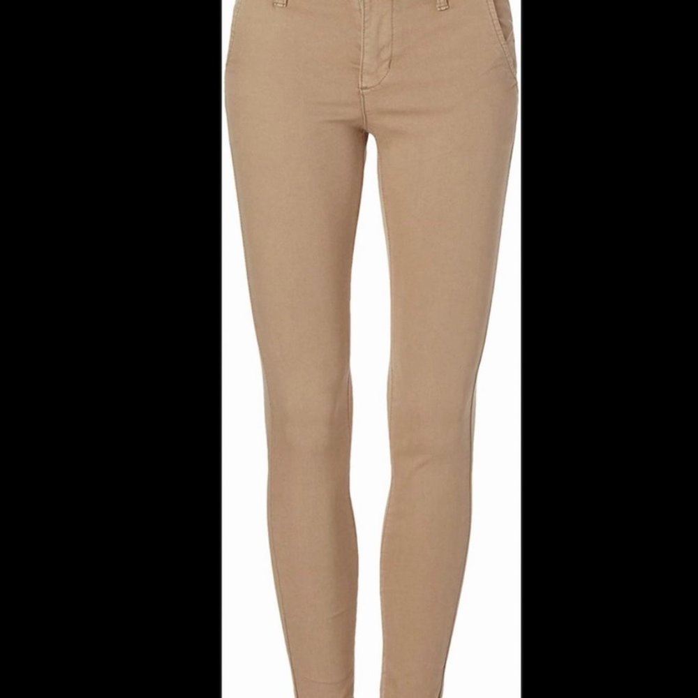 V.I.P. Collection Skinny Tan Jeans Size 5/6 NWT